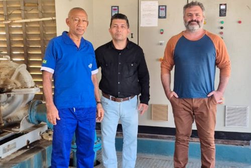 Diretor Marcos Aurélio na Cedae em Itaperuna.